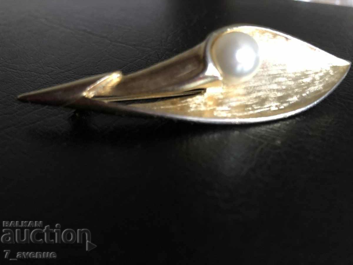 BROOCH with pearl-LUXURY