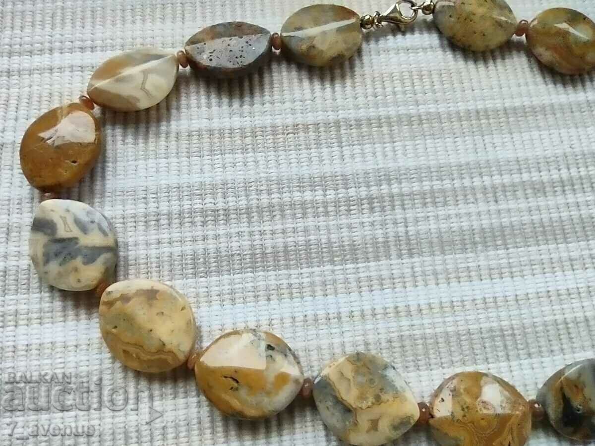 Very old natural stone and silver necklace 02/14/2024 with price 140.00 BGN | € 71.58 Very old natural stone and silver necklace 02/14/2024 with price 140.00 BGN | € 71.58