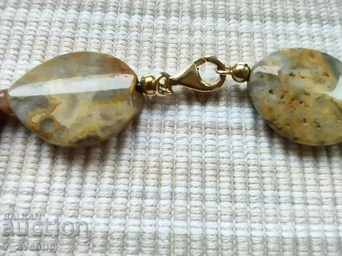 Auction Very old natural stone and silver necklace 02/14/2024 Auction Very old natural stone and silver necklace 02/14/2024