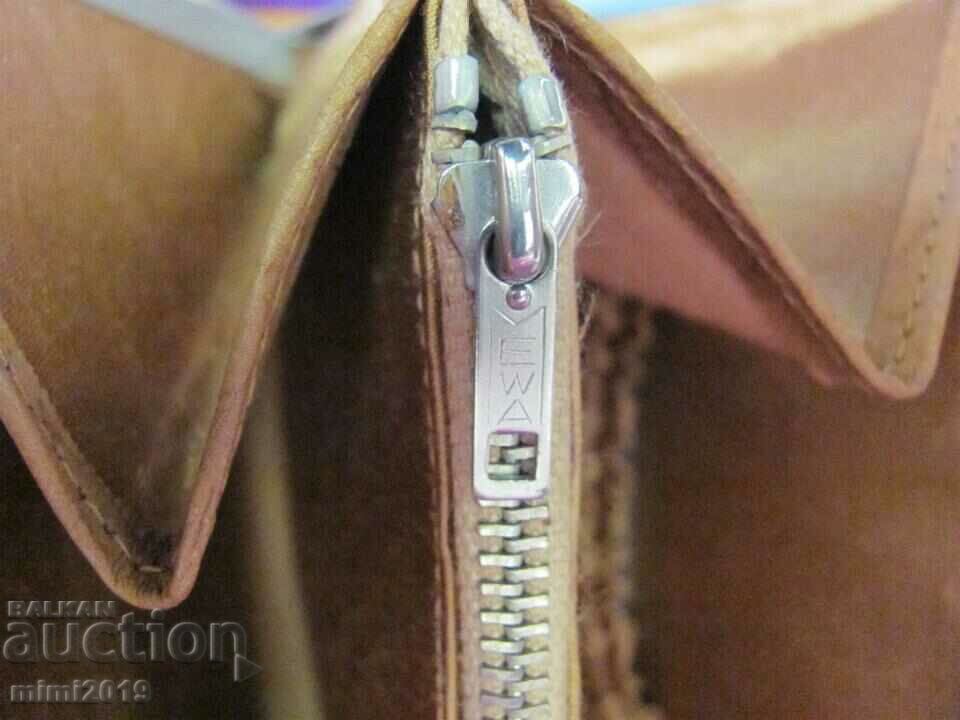 Delivery of 40s Official Small Leather Ladies Bag