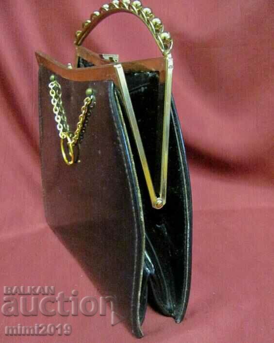 Delivery of 50's Antique Small Ladies Purse Leather & Patent Leather Delivery of 50's Antique Small Ladies Purse Leather & Patent Leather