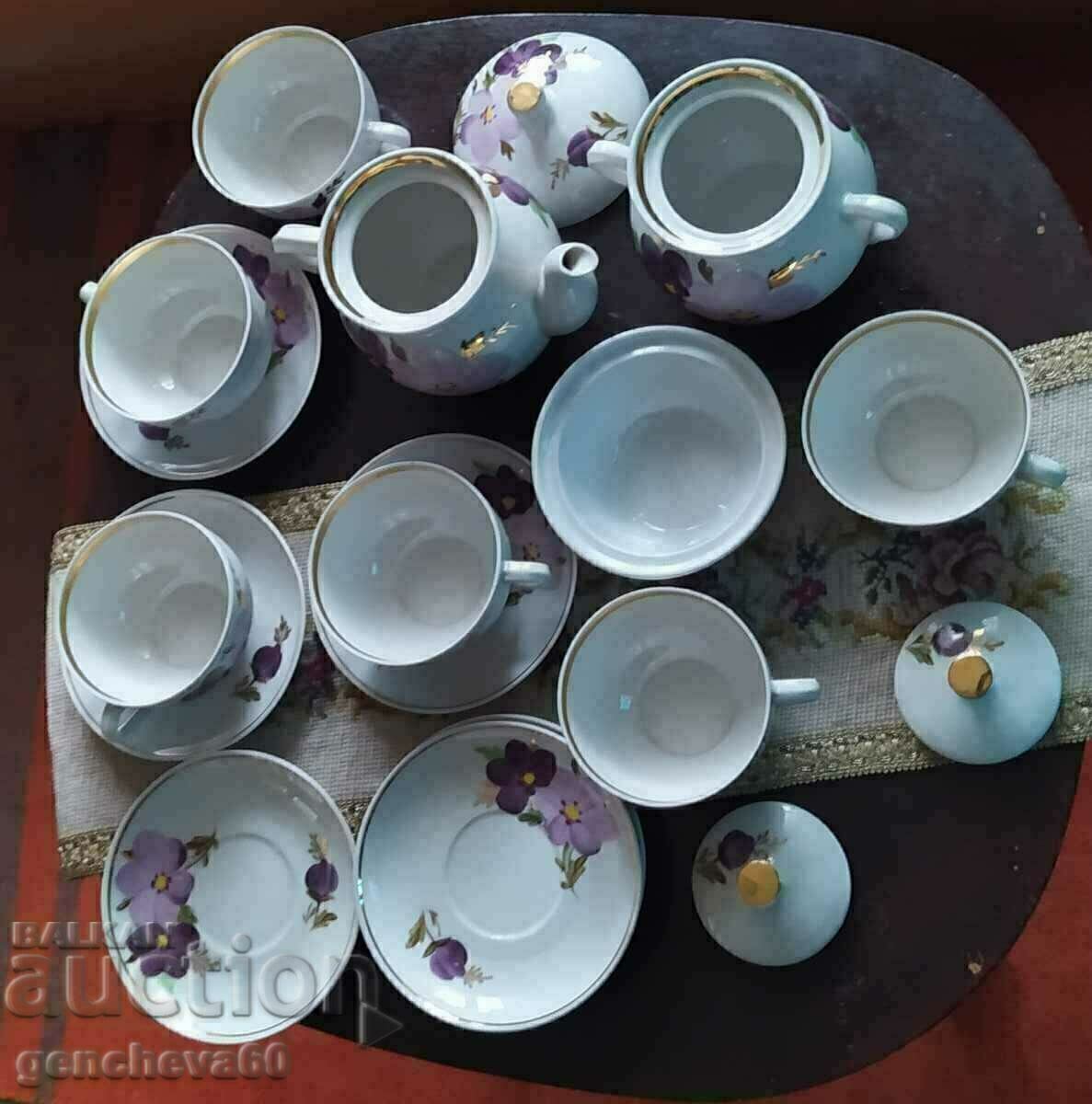 Auction  Beautiful vintage tea set Dovbyshevski FZ