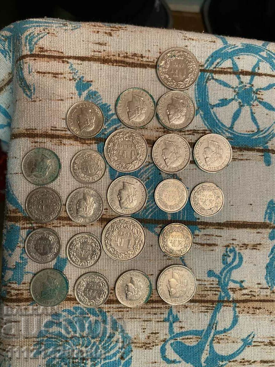 Продавам стари монети