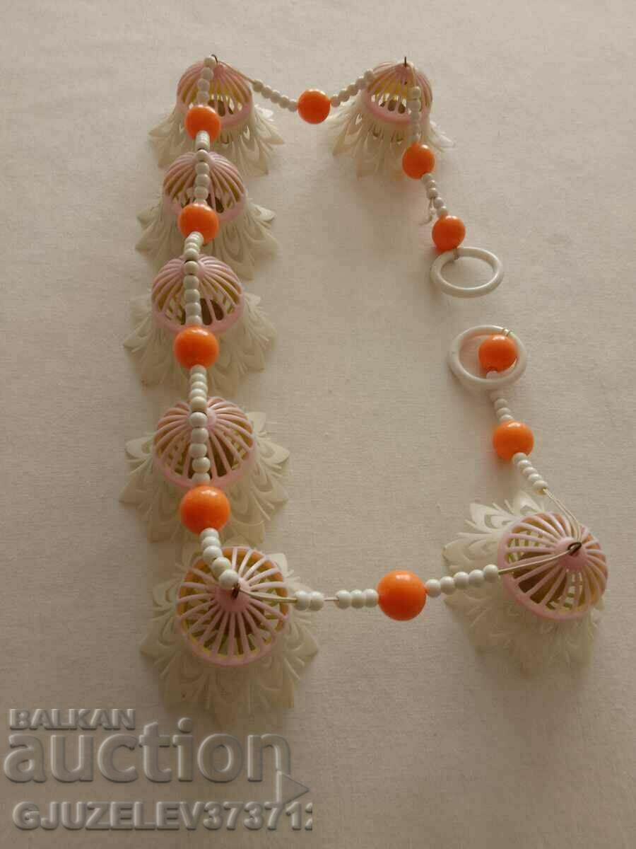 Auction  nice collectible vintage chain, bed toy, cot