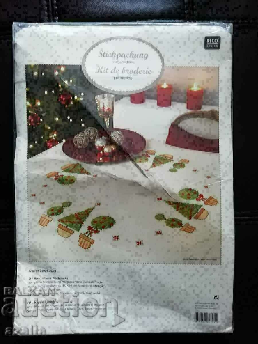Κάλυμμα κρεβατιού με χριστουγεννιάτικο μοτίβο - κιτ κεντήματος