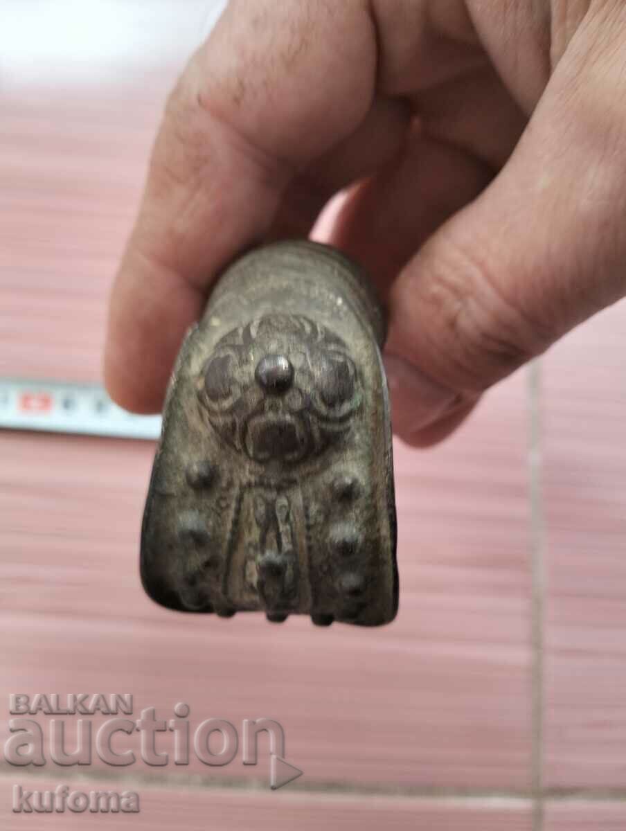 Licitație Slingshot