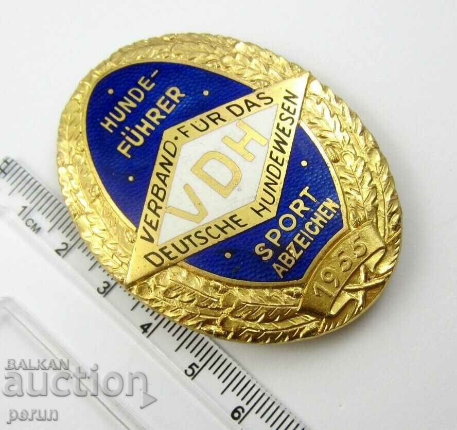 Delivery of Dog handler VDH (Dog Care Association) Germany Delivery of Dog handler VDH (Dog Care Association) Germany