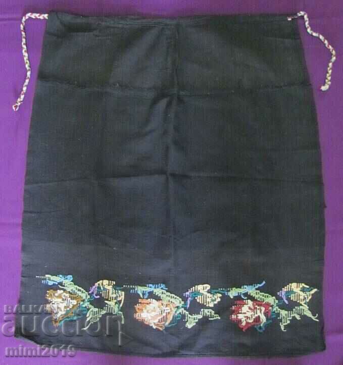 19th Century Folk Art Women's Apron with Embroidery - 6