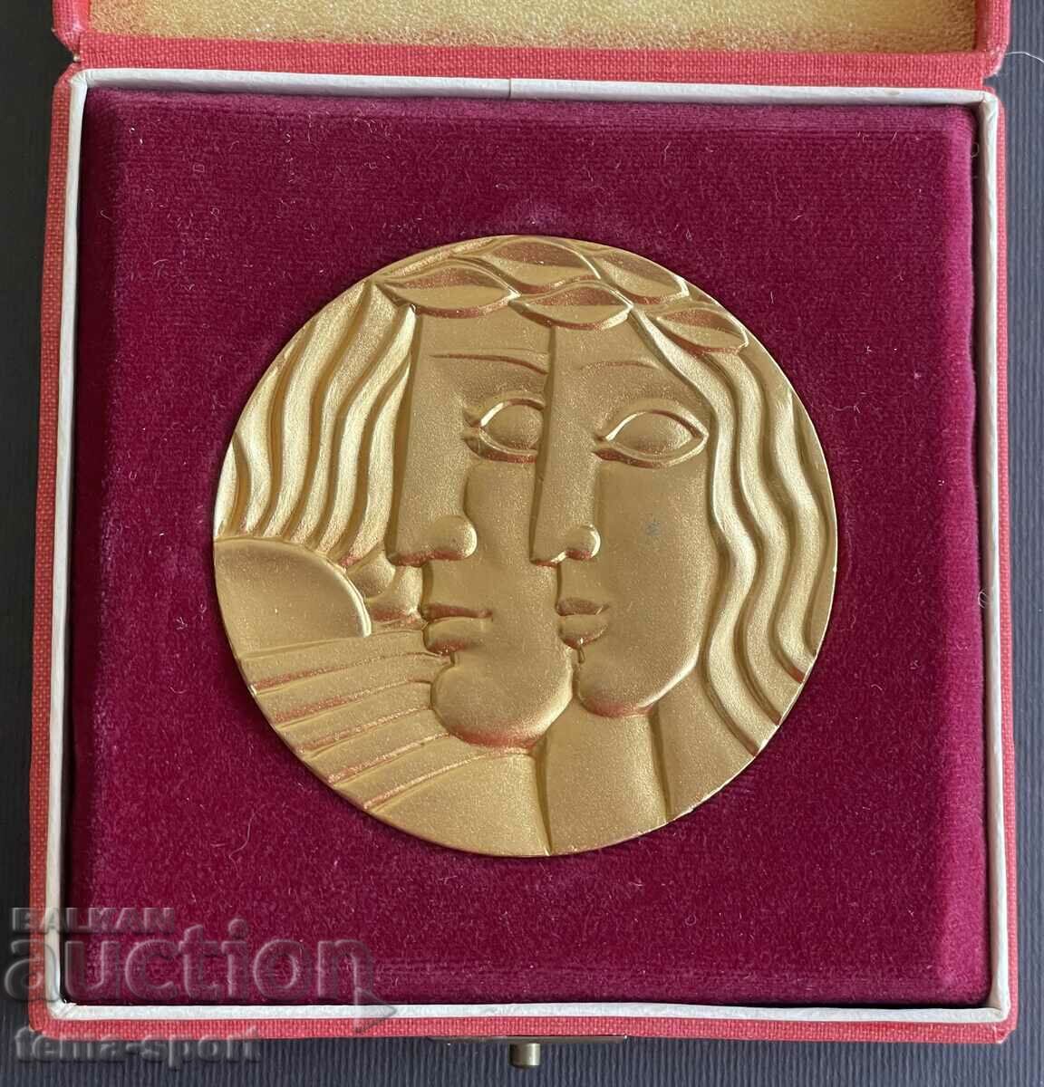 18 Bulgaria Olympic merit plaque BOK gold