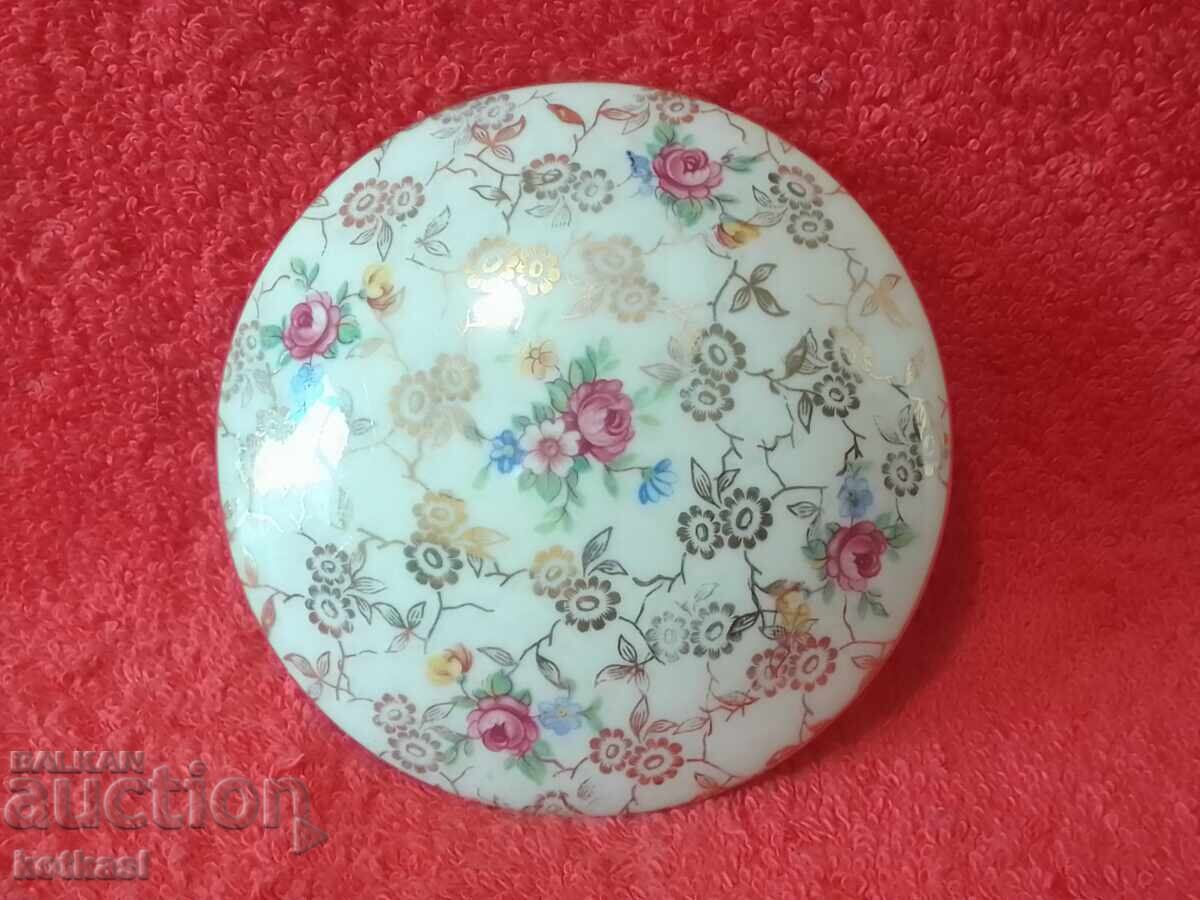 Old porcelain jewelry box marked Germany J.G&Z.H. - 6 Old porcelain jewelry box marked Germany J.G&Z.H. - 6