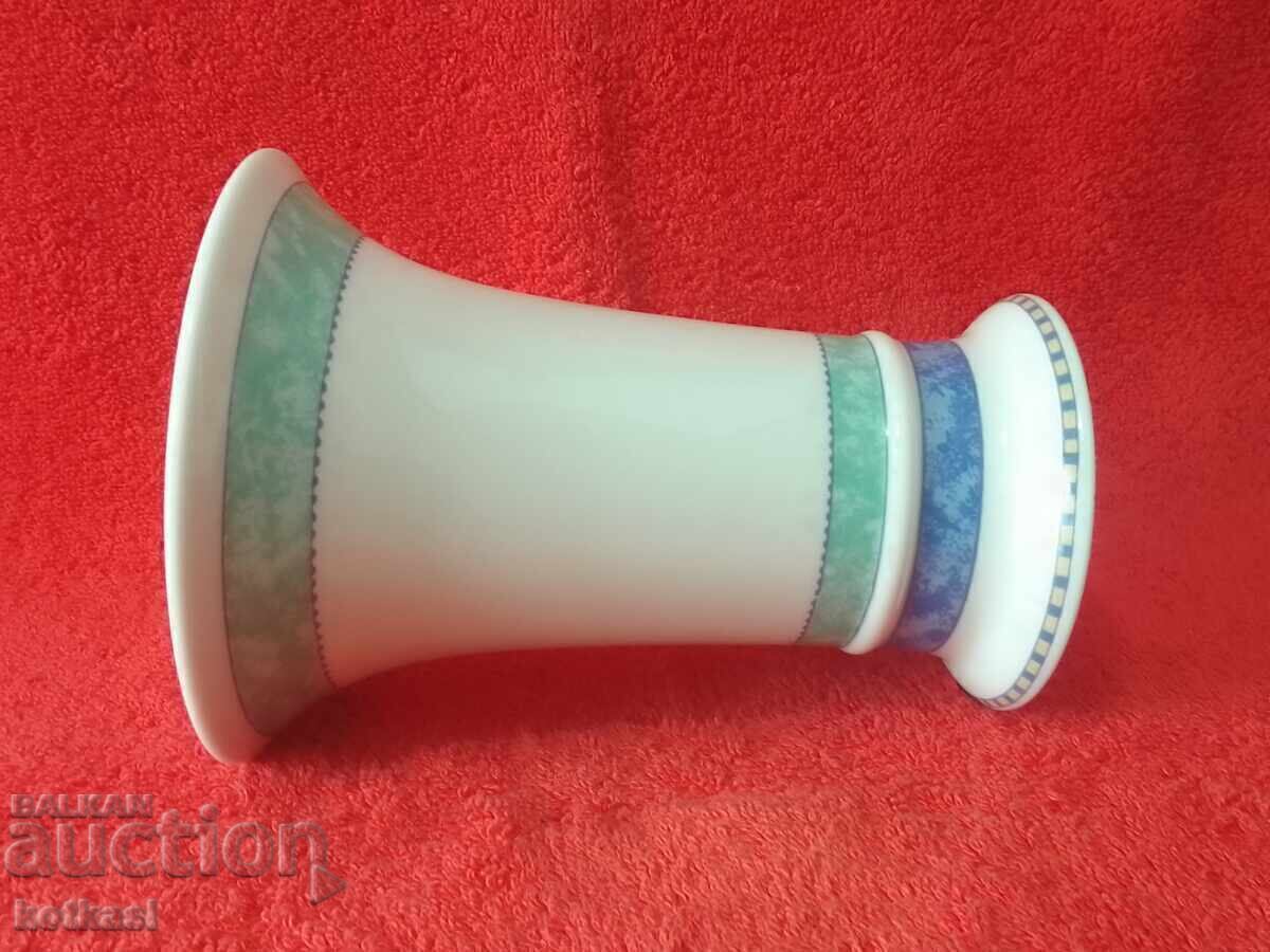 Παλαιό πορσελάνινο βάζο με την ένδειξη KAISER Germany - 5 Παλαιό πορσελάνινο βάζο με την ένδειξη KAISER Germany - 5