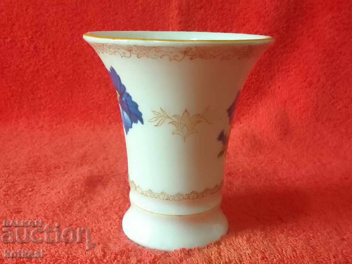 Delivery of Old porcelain vase marked Schumann Bavaria