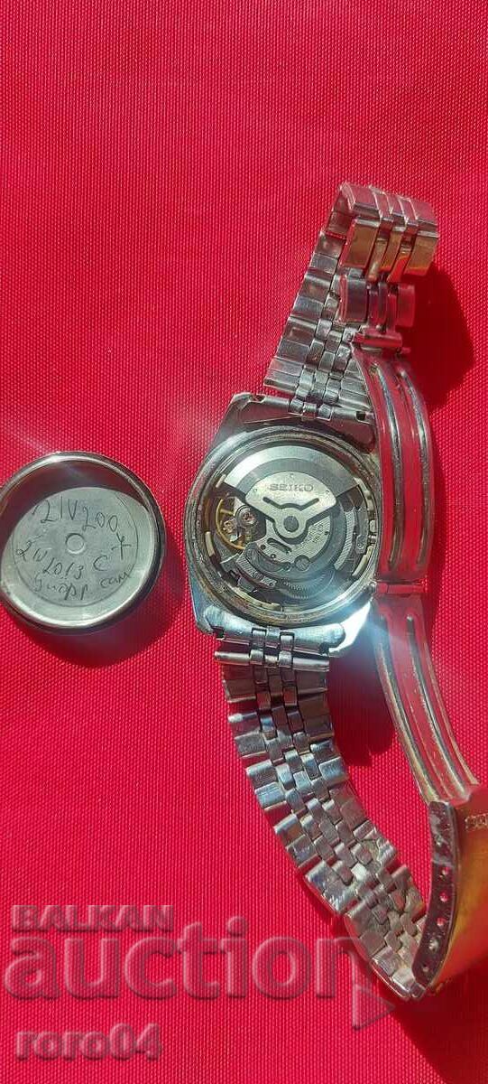 SEIKO 5 - 21 j. - 6
