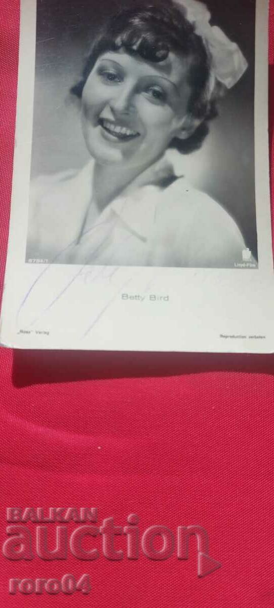 Delivery of Betty Bird - AUTOGRAPH Delivery of Betty Bird - AUTOGRAPH