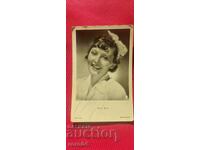 Betty Bird - AUTOGRAPH