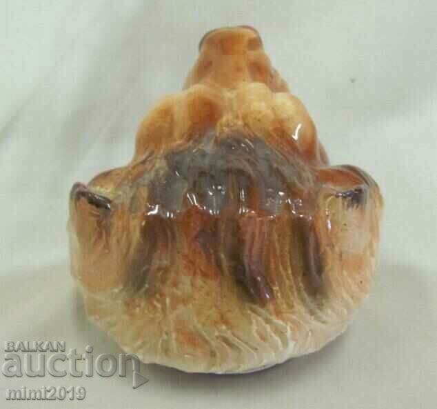 Vintich Porcelain Lion Head Ashtray - 6 Vintich Porcelain Lion Head Ashtray - 6