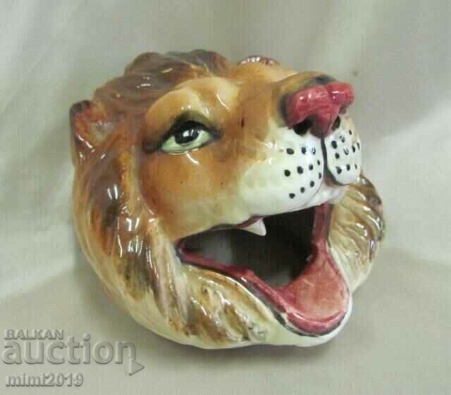 Vintich Porcelain Lion Head Ashtray