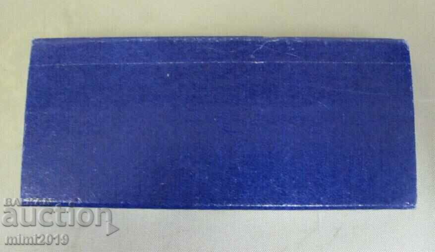 WWII INJECTA Syringe Needles - 6 WWII INJECTA Syringe Needles - 6