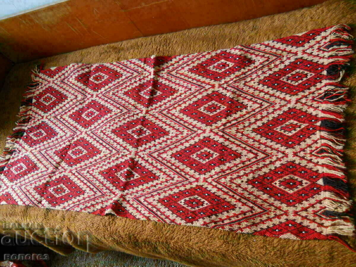 Old, hand-embroidered wall rug Old, hand-embroidered wall rug