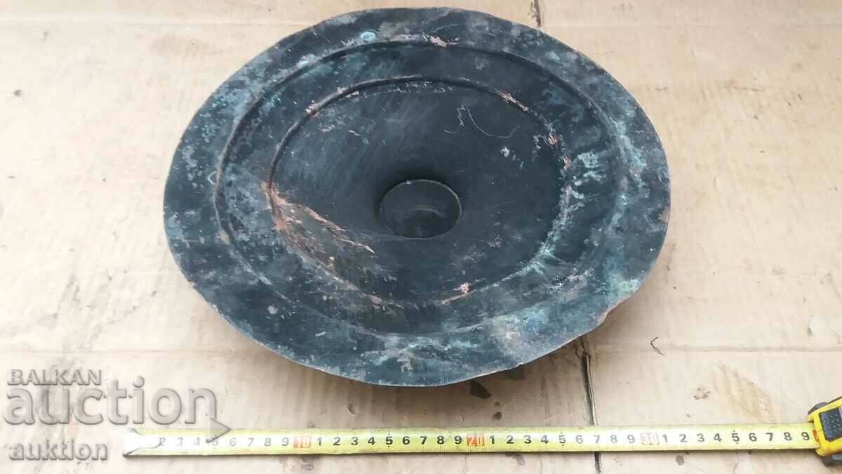 Delivery of RENAISSANCE COPPER VESSEL Delivery of RENAISSANCE COPPER VESSEL