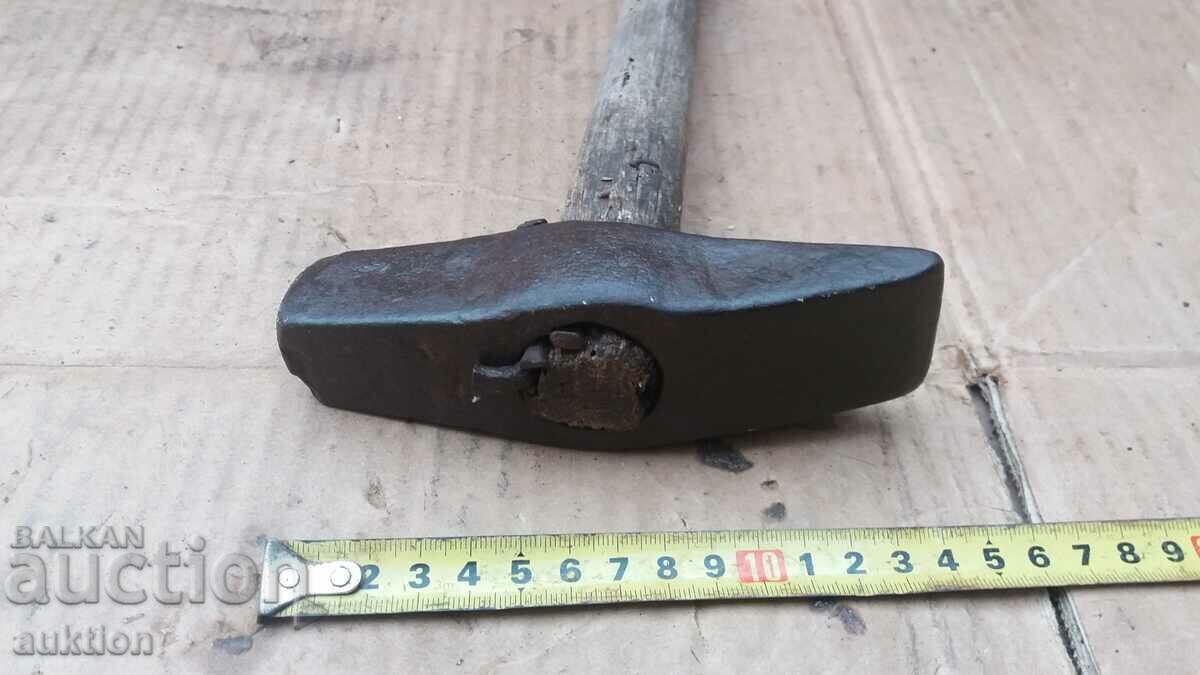 RENAISSANCE TOOL - HAMMER with price 12.99 BGN | € 6.64 RENAISSANCE TOOL - HAMMER with price 12.99 BGN | € 6.64