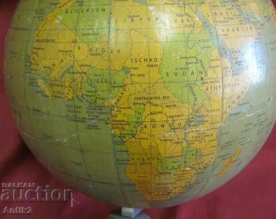 50 Earth Globe - 6
