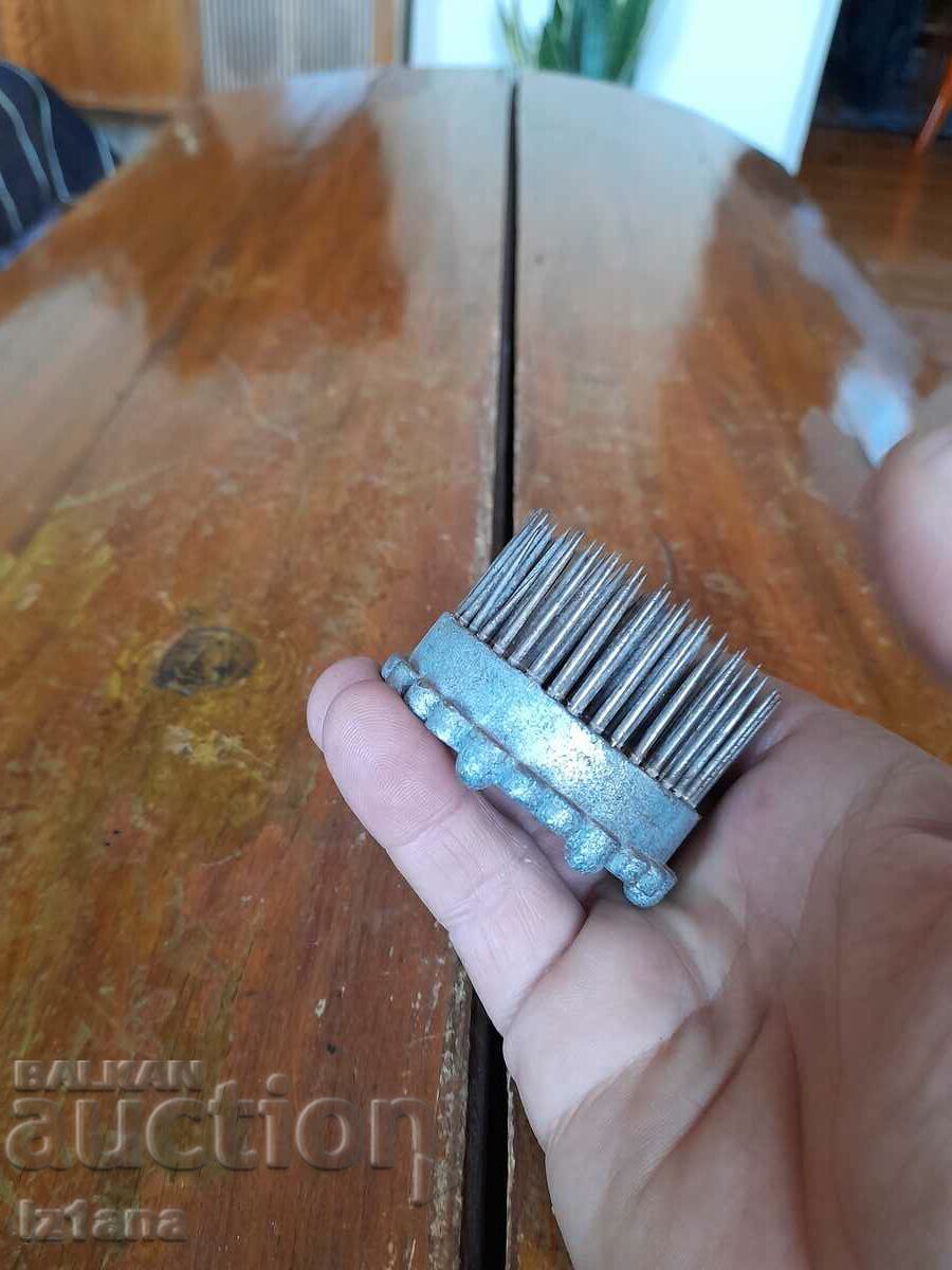 Auction  Old stand, flower stand