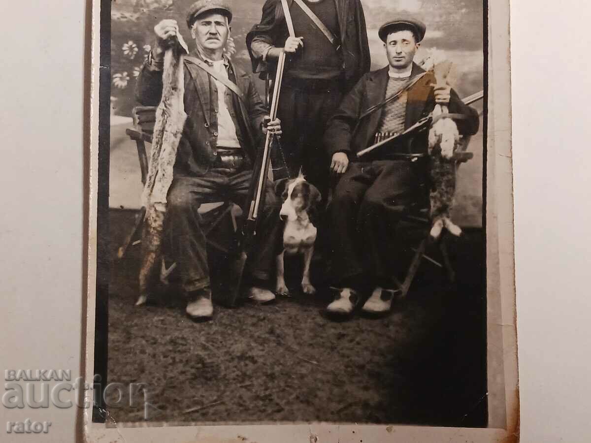 Auction  Old photo hunting, hunters, fox, rabbit - 1938