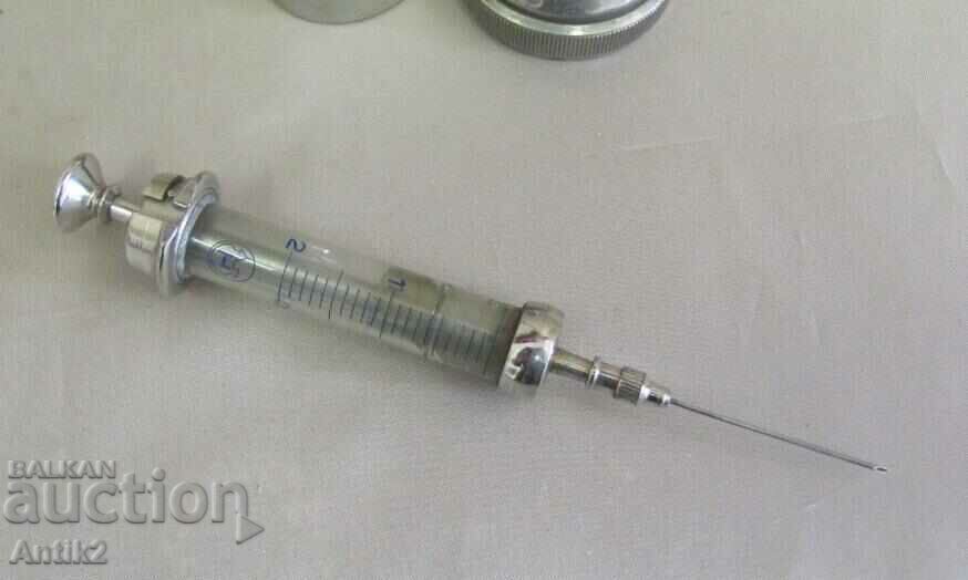 WWII Set Syringe 2cc - 5 WWII Set Syringe 2cc - 5