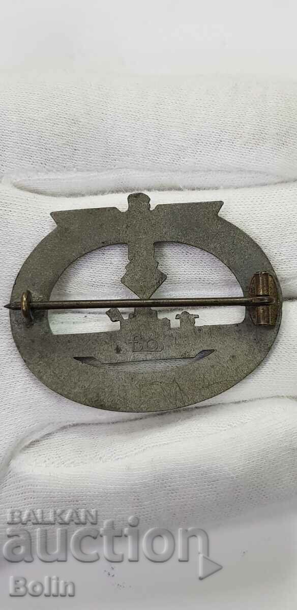 Auction Very Rare WWII German Submarine Badge 1939-1945. Auction Very Rare WWII German Submarine Badge 1939-1945.