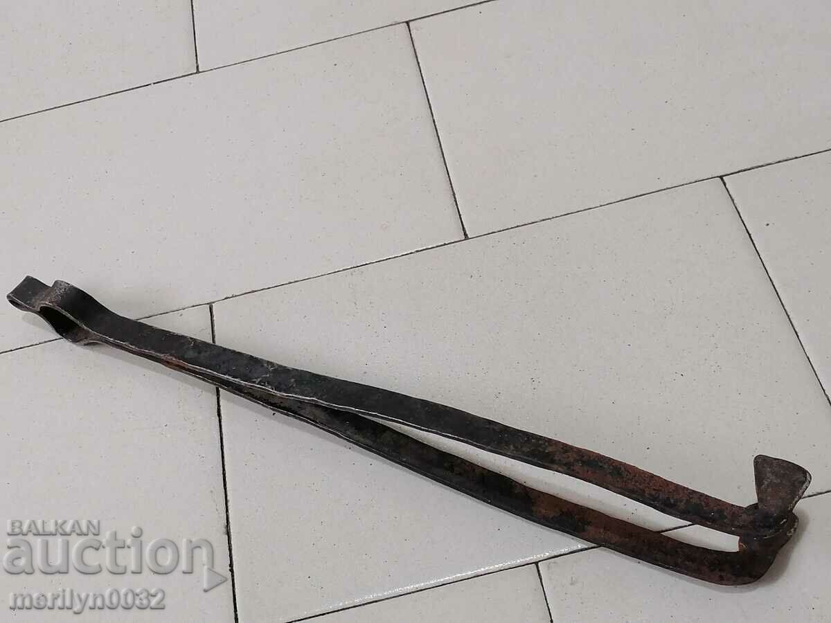Old dilaf, tongs, wrought iron for foot - 5 Old dilaf, tongs, wrought iron for foot - 5