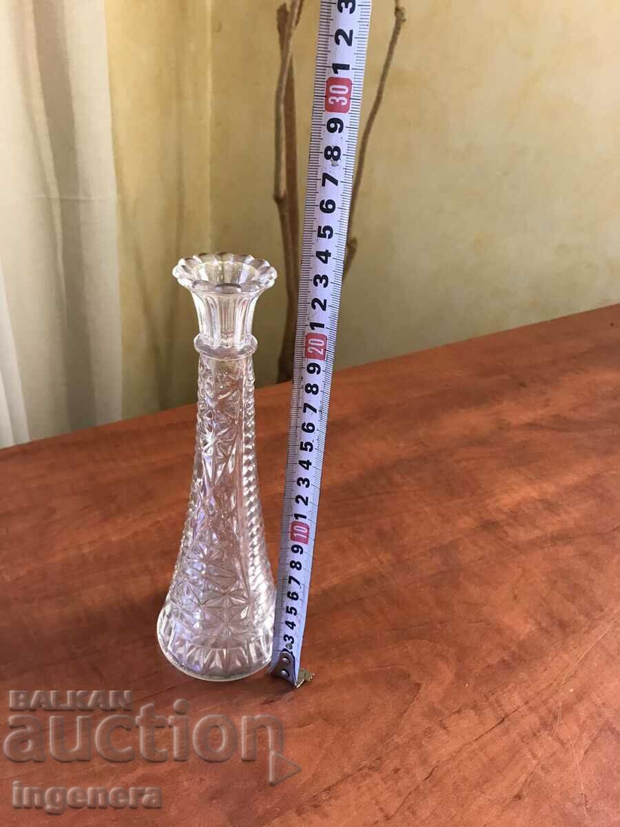 Delivery of THICK-WALLED RELIEF GLASS VASE FROM SOCA