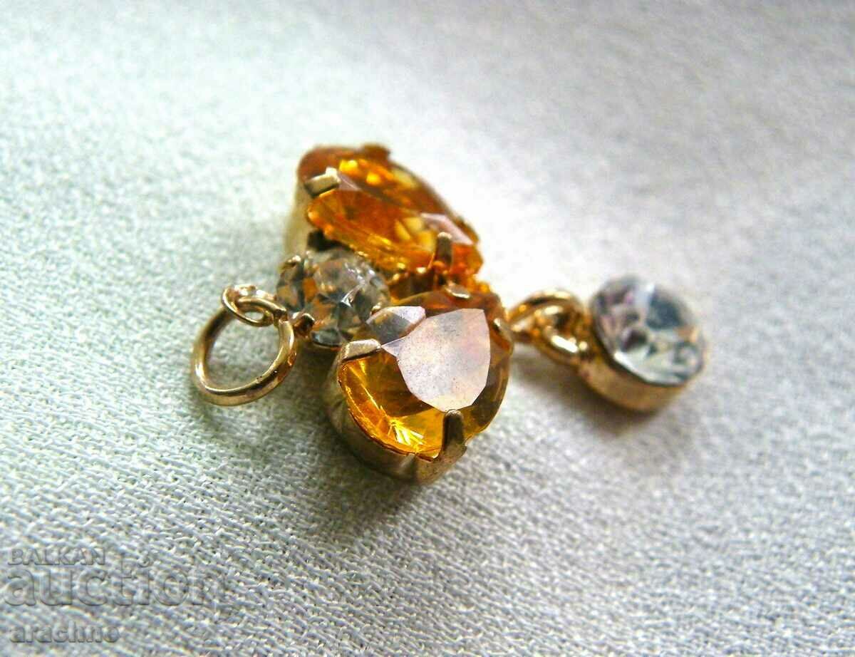 Delivery of Bohemia Gold Plated Silver Locket with Uranium Glass Delivery of Bohemia Gold Plated Silver Locket with Uranium Glass