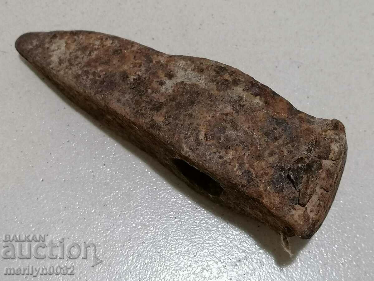 Very old wrought iron chipped stone hammer - 7 Very old wrought iron chipped stone hammer - 7