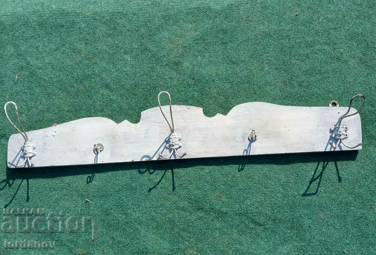 Delivery of Old wooden hanger. Delivery of Old wooden hanger.