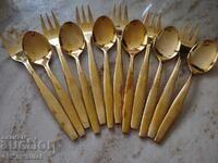 12 bucăți de linguri și furculițe pentru desert placate cu aur