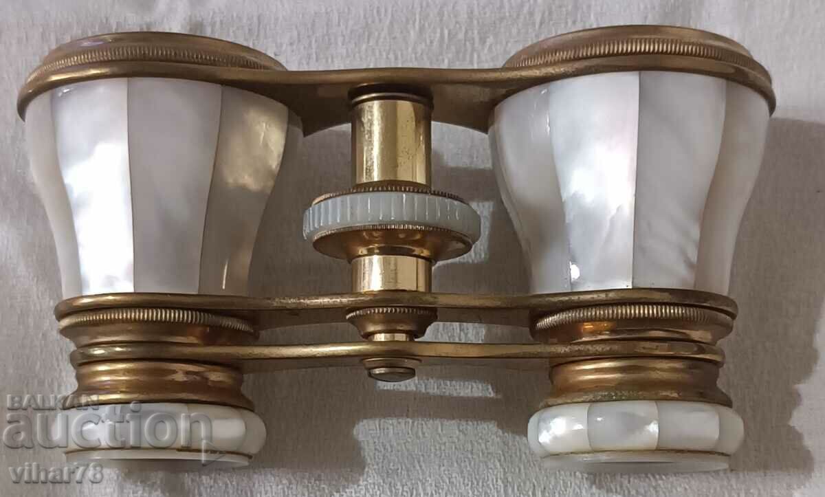 mother-of-pearl theater binoculars with price 124.99 BGN | € 63.91 mother-of-pearl theater binoculars with price 124.99 BGN | € 63.91