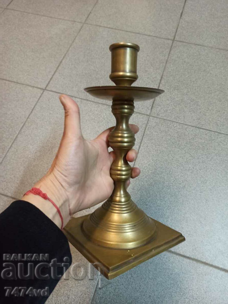 MASSIVE BRONZE CANDLESTICK with price 60.00 BGN | € 30.68 MASSIVE BRONZE CANDLESTICK with price 60.00 BGN | € 30.68