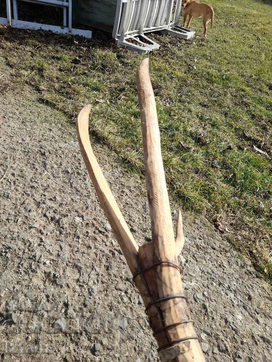 Delivery of Old three-cornered wooden cottage Delivery of Old three-cornered wooden cottage