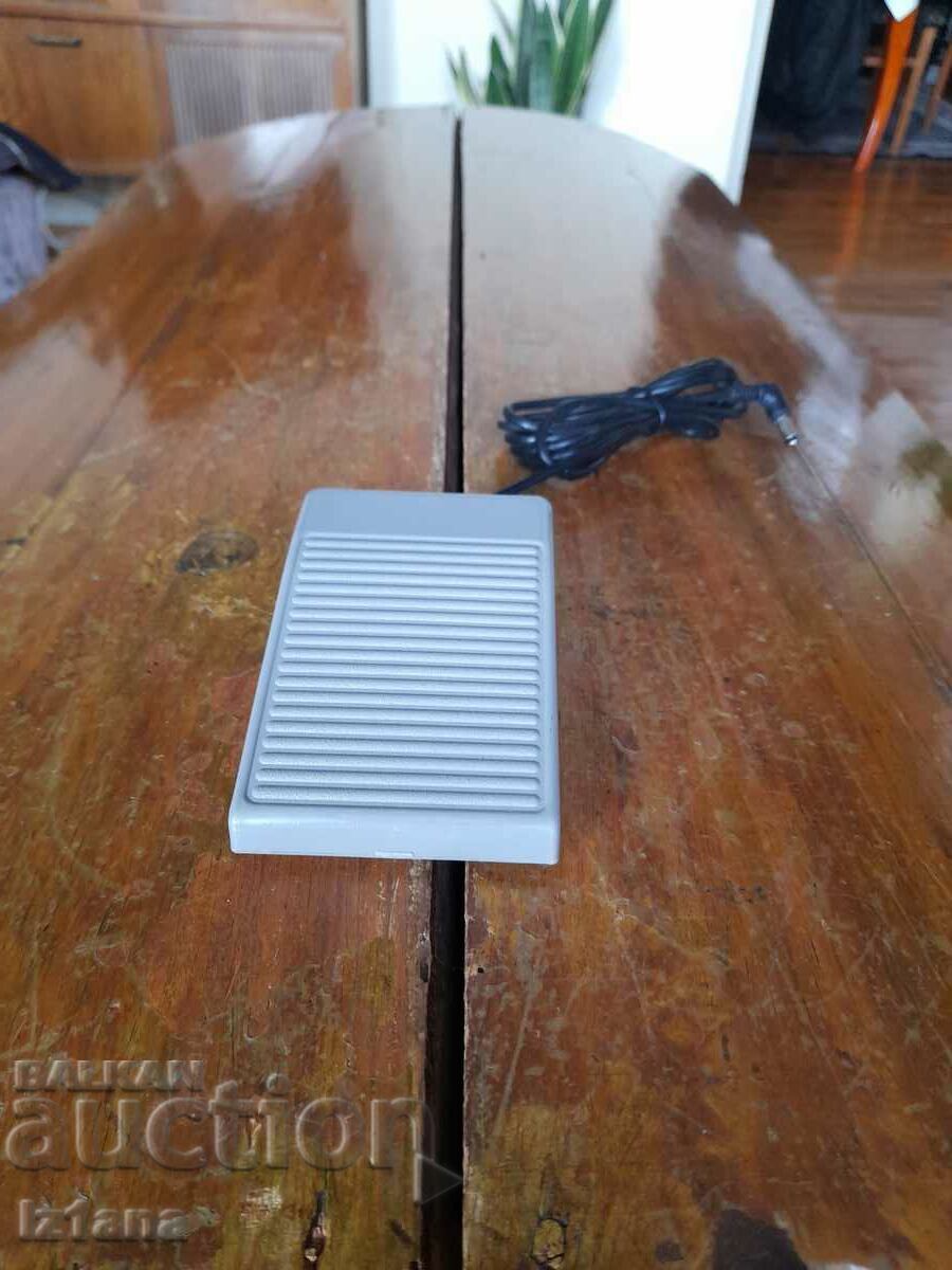 Old control pedal with price 16.00 BGN | € 8.18