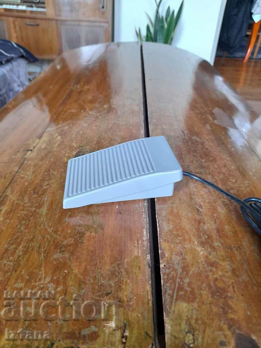 Auction  Old control pedal