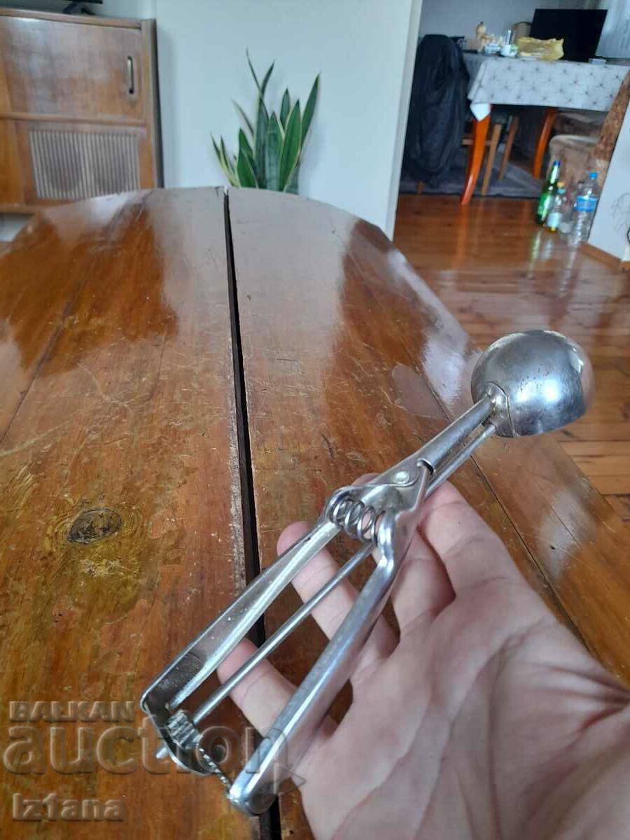 Old spoon, ice cream scoop - 6 Old spoon, ice cream scoop - 6