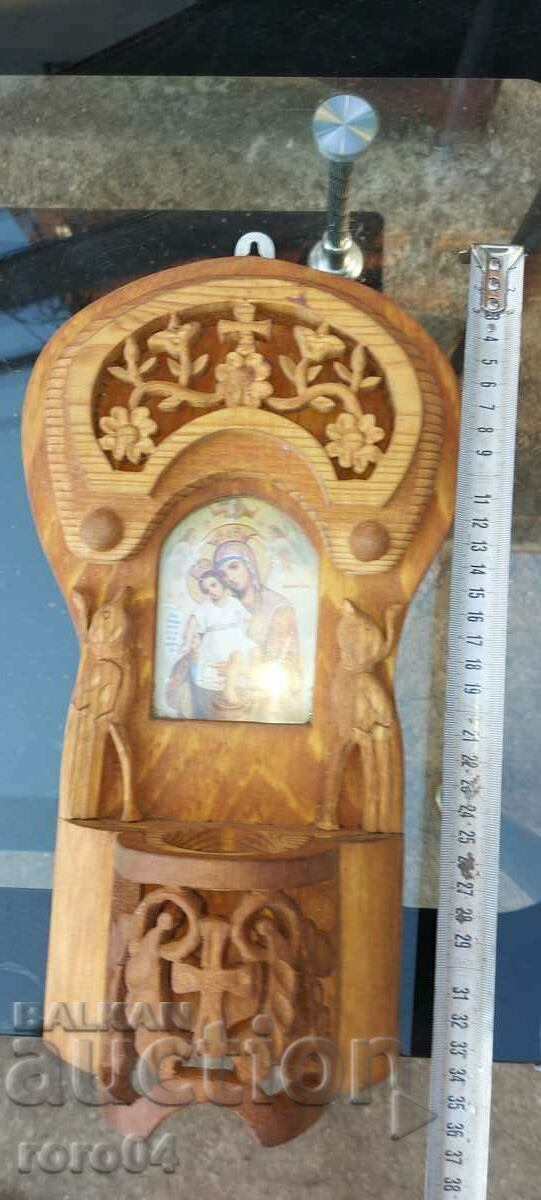 ICONOSTAS - ICON - WOOD CARVING with price 67.50 BGN | € 34.51 ICONOSTAS - ICON - WOOD CARVING with price 67.50 BGN | € 34.51