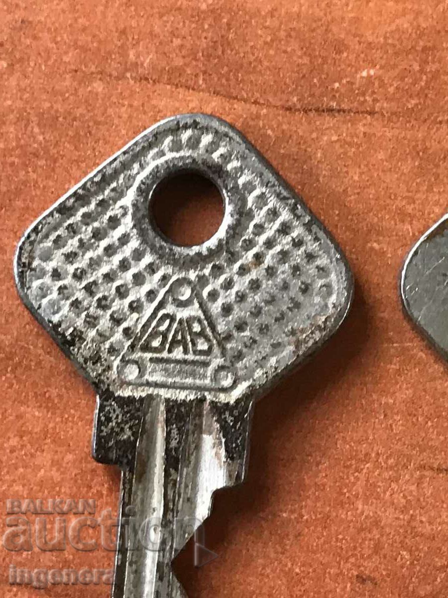 KEY RETRO KEYS FOR COLLECTION-2 PCS. with price 7.00 BGN | € 3.58 KEY RETRO KEYS FOR COLLECTION-2 PCS. with price 7.00 BGN | € 3.58