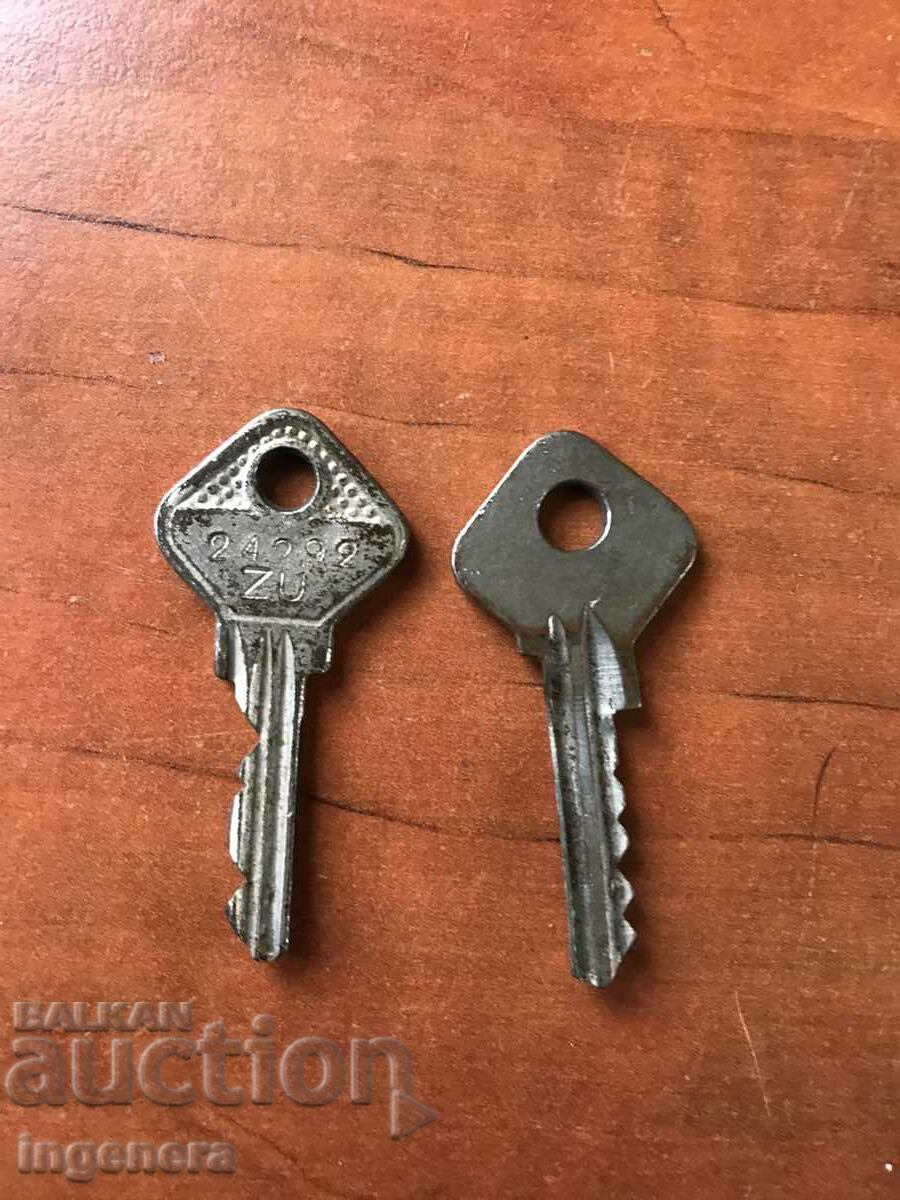 Auction KEY RETRO KEYS FOR COLLECTION-2 PCS. Auction KEY RETRO KEYS FOR COLLECTION-2 PCS.