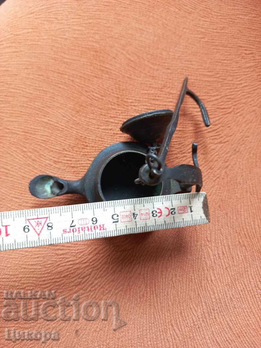 OLD BRONZE OIL LAMP - 6