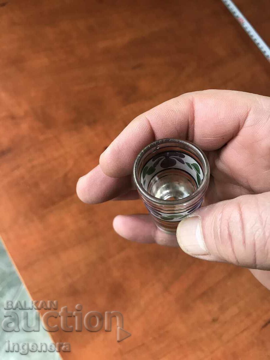 Auction  CUP CUP GLASS THICK EMBOSSED-10-15 ML. MINI