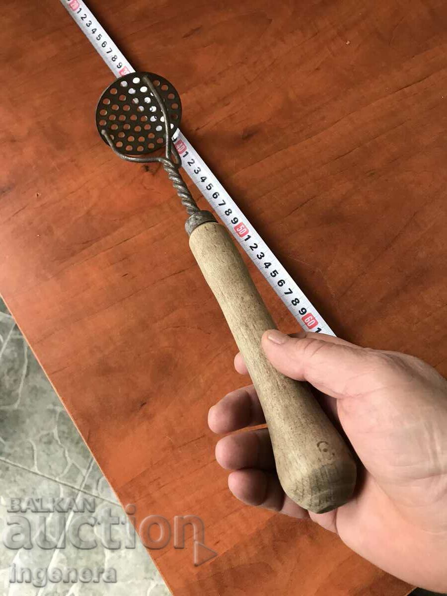 MANUAL POTATO MASER AND OTHER OLD RETRO TOOL with price 13.00 BGN | € 6.65 MANUAL POTATO MASER AND OTHER OLD RETRO TOOL with price 13.00 BGN | € 6.65