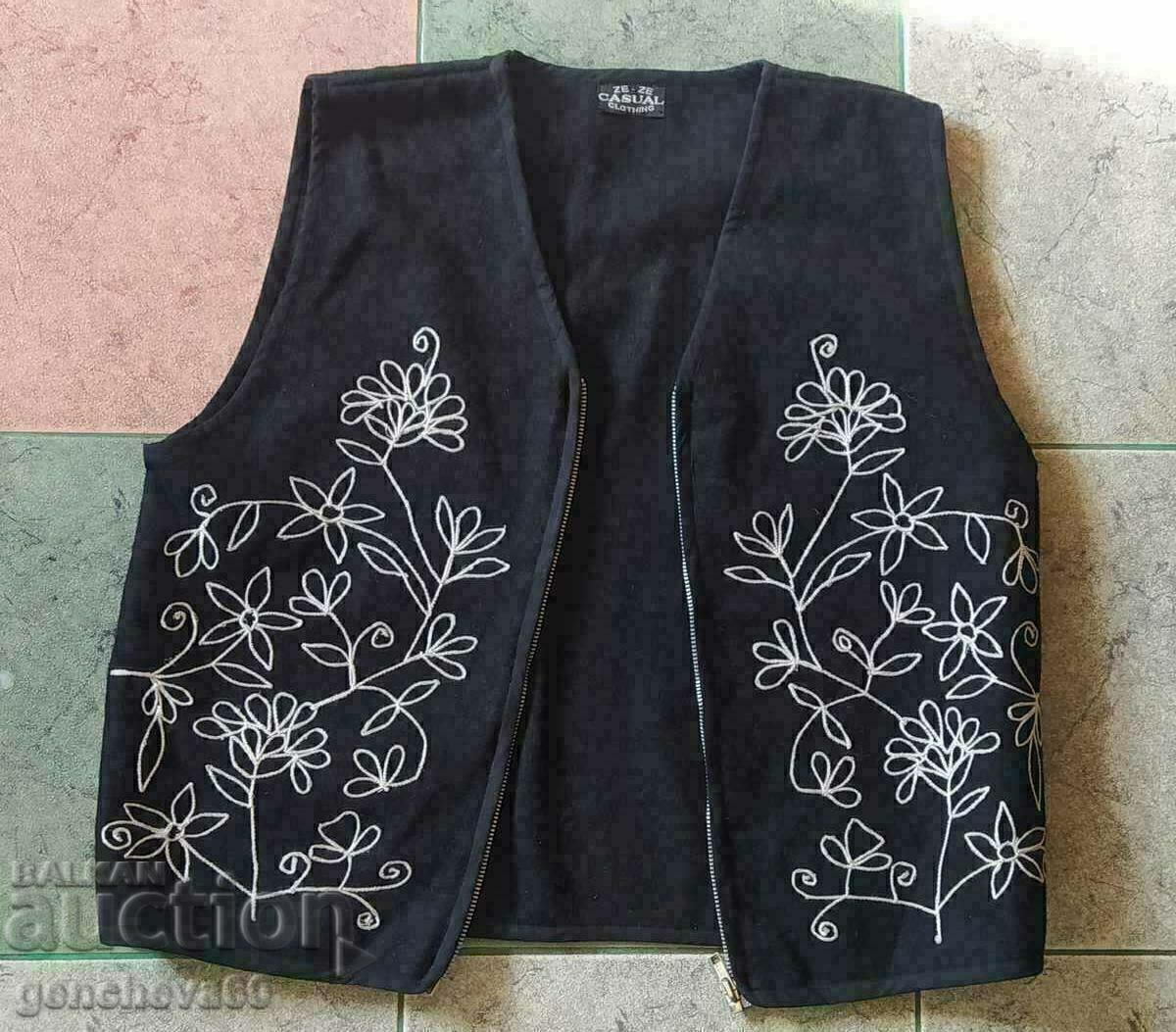 Corset din lana ETHNO cu broderie pentru costum