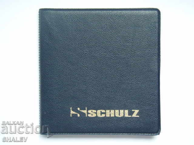 Auction Schulz pocket file for 32 coins. Auction Schulz pocket file for 32 coins.